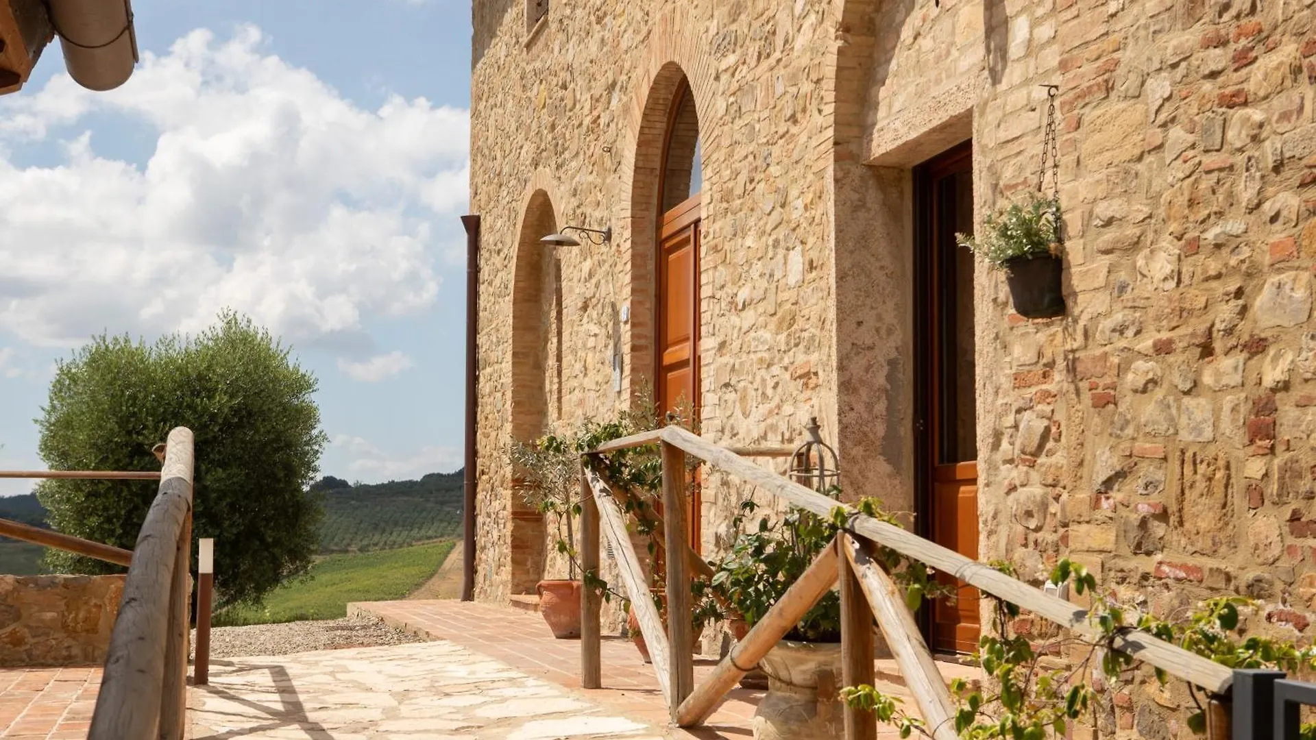 Vittoria Chianti Vacations Apartment Poggibonsi