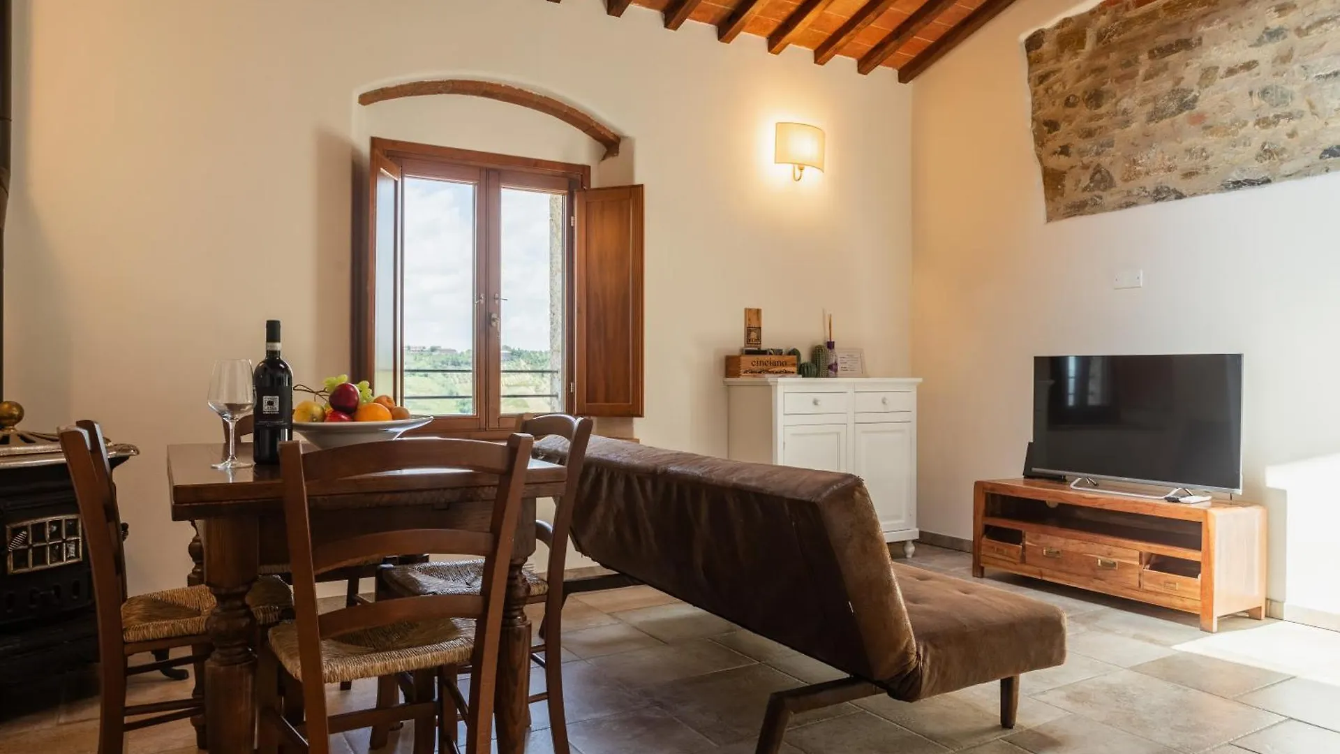 Vittoria Chianti Vacations Apartment Poggibonsi