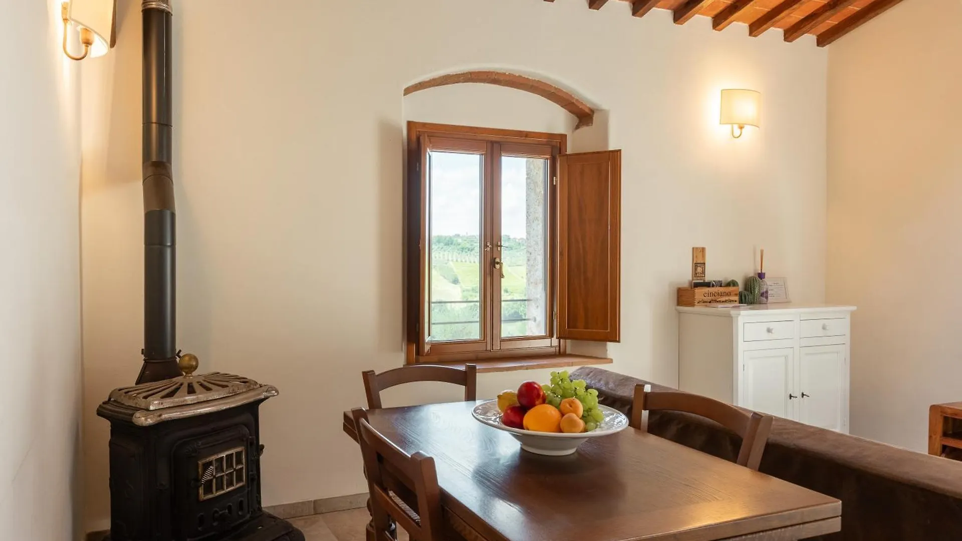 Vittoria Chianti Vacations Apartment Poggibonsi